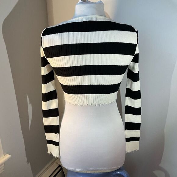 JLUXLABEL Distressed Cropped Ribbed Breton Striped Top, M. - Picture 3 of 10
